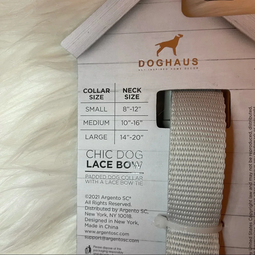 NWT Doghaus Gray Lace Bow Princess Clip Collar Medium